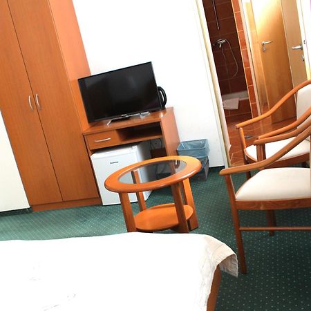 Broadway City Guesthouse Budapest Extérieur photo