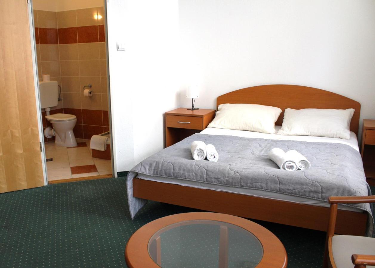 Broadway City Guesthouse Budapest Extérieur photo