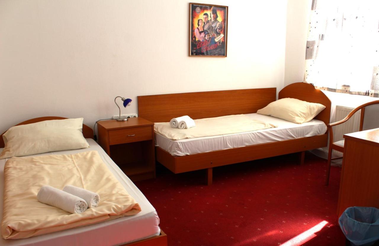 Broadway City Guesthouse Budapest Extérieur photo
