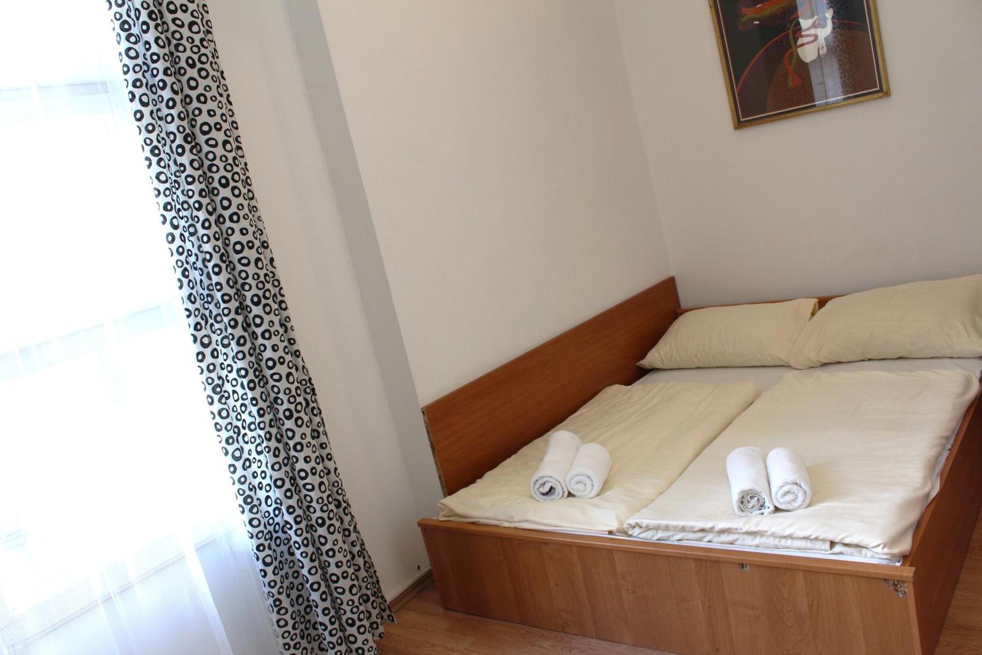 Broadway City Guesthouse Budapest Extérieur photo