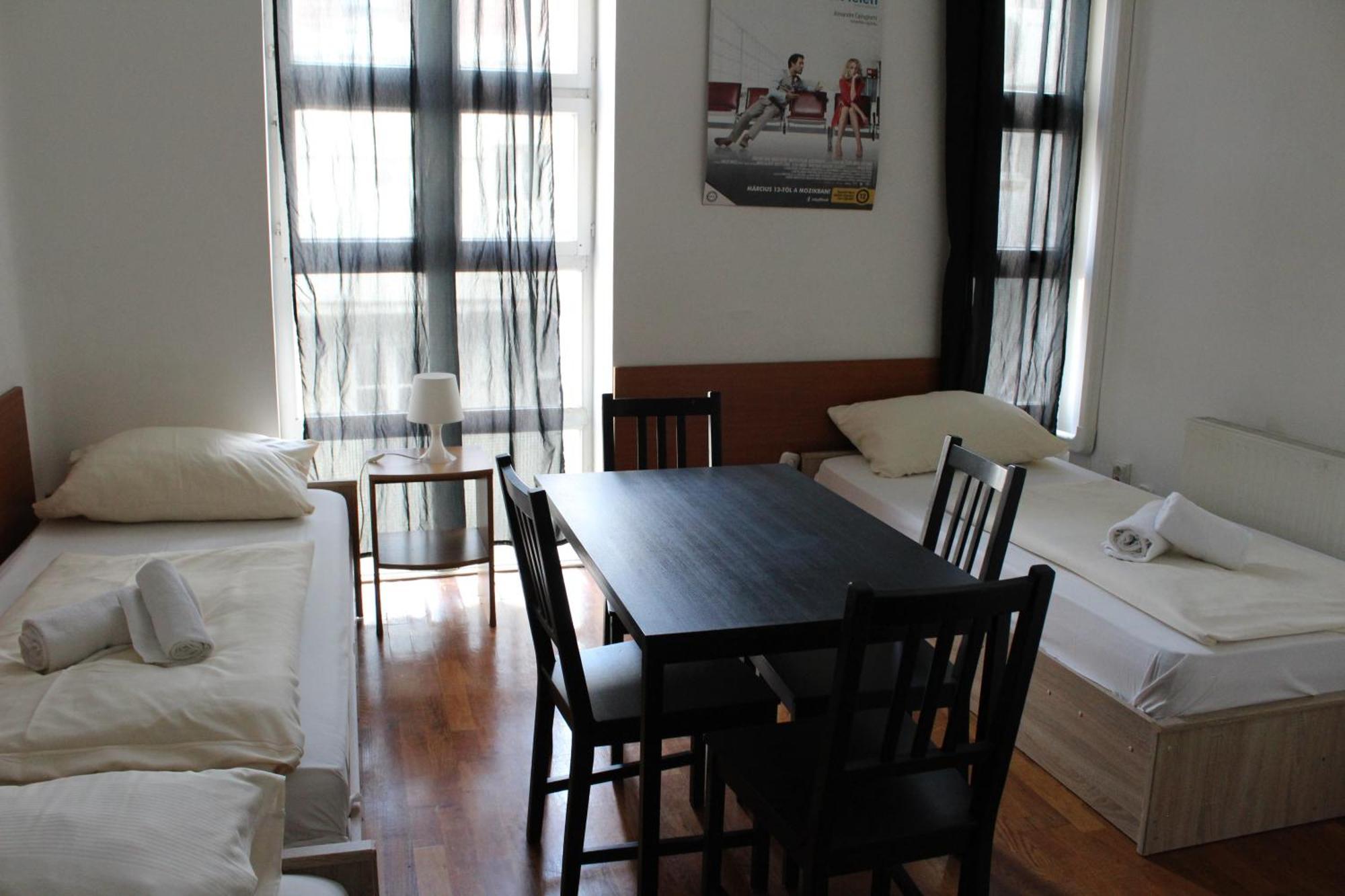 Broadway City Guesthouse Budapest Extérieur photo