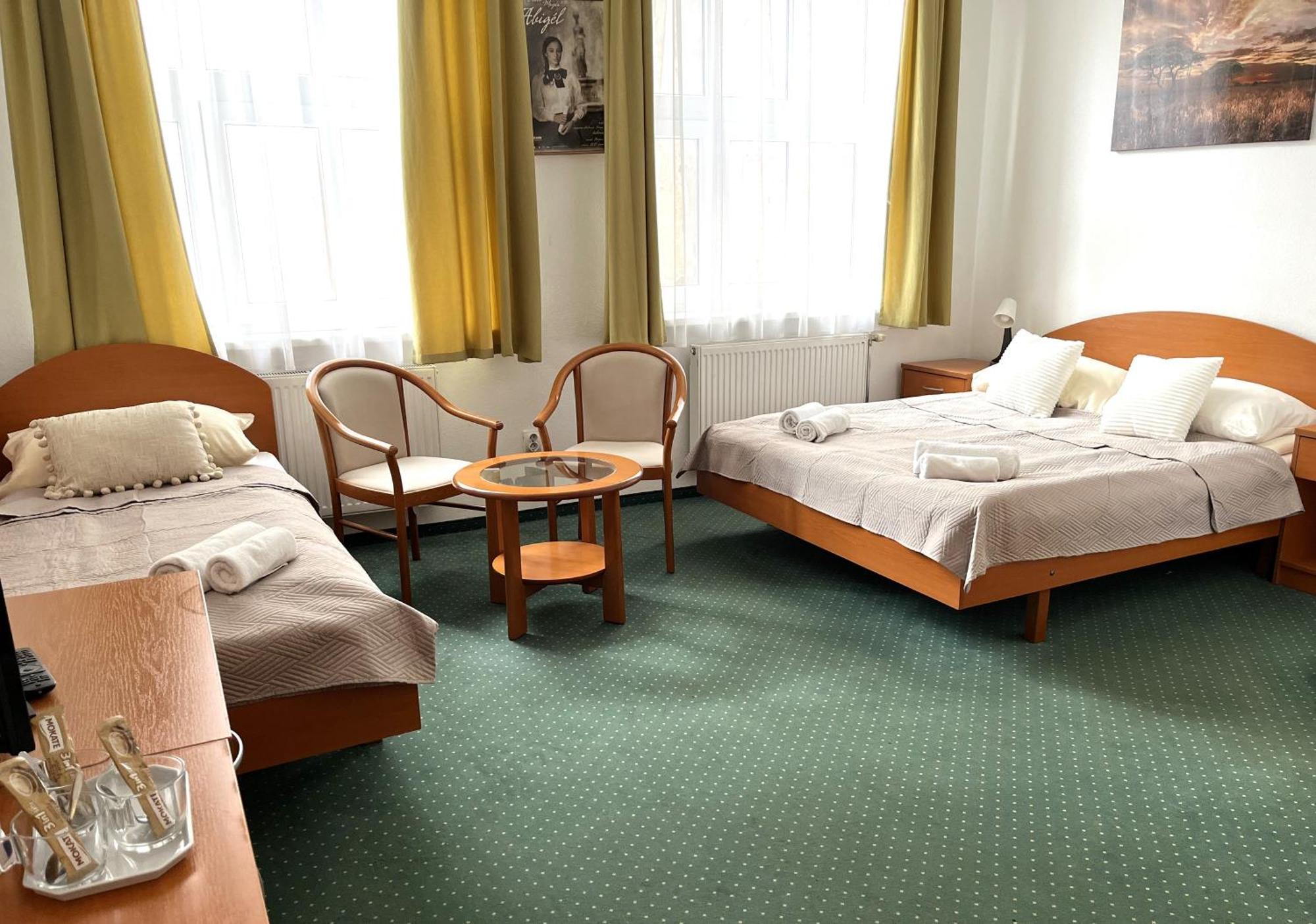 Broadway City Guesthouse Budapest Extérieur photo